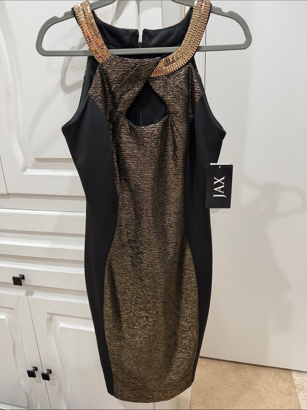 JAX Black and Gold One-Shoulder Sequin-Trim Cocktail Dress